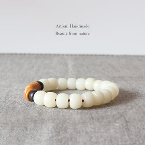 White Bodhi Seed + Olive Nut